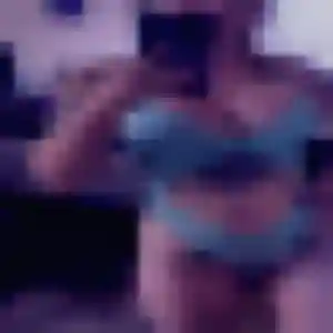 Céline, fille de 28 ans veut plan cul à Aire-sur-la-Lys