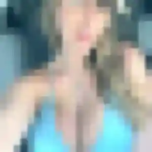 Bola, 26 ans, disponible à Alix pour une rencontre coquine