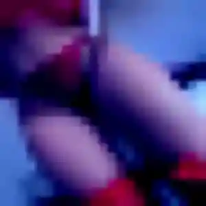 Ifeoma de Amélie-les-Bains-Palalda, 32 ans - plan cul discret