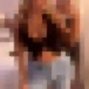 Régine (27 ans) à Angerville-l'Orcher cherche un plan cul aujourd'hui