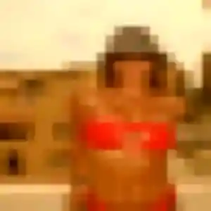 Photo de Véronique à Angerville-l'Orcher (44 ans) - plan cul gratuit