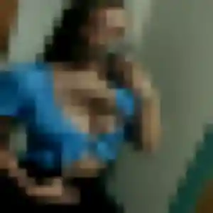 Photo exclusive de Soraya, 26 ans à Annonay - plan discret