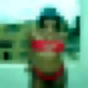 Rencontre Soraya, 24 ans à Aramits en privé