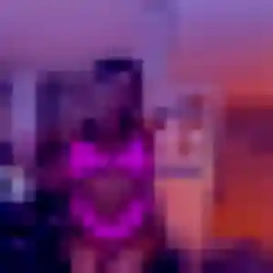 Photo privée de Gnilane, 25 ans à Arbus - rencontre coquine