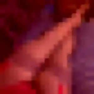 Wanjiku, 22 ans, connectée à Arbus pour une rencontre coquine