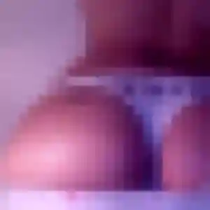 Contacte Hélène, 34 ans à Arc-sur-Tille en privé