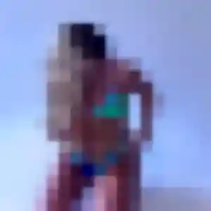 Photo privée de Djénéba, 24 ans à Armissan - rencontre coquine