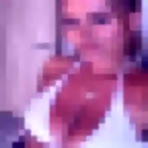 Tanoh, 33 ans, connectée à Arnières-sur-Iton pour une rencontre coquine