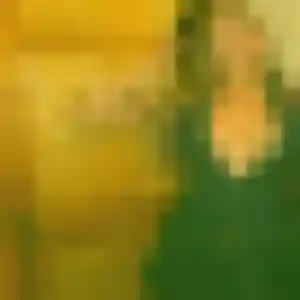 Yasmina, 32 ans, connectée à Arras pour un plan cul