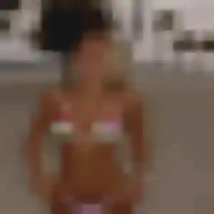 Photo privée de Laetitia, 30 ans à Arronville - rencontre coquine
