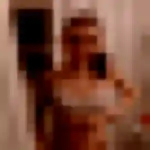 Fama, 37 ans, connectée à Asnières-sur-Seine pour une rencontre coquine