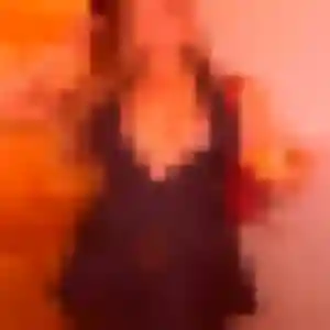 Photo privée de Modupe, 23 ans à Aubigny-sur-Nère - rencontre coquine