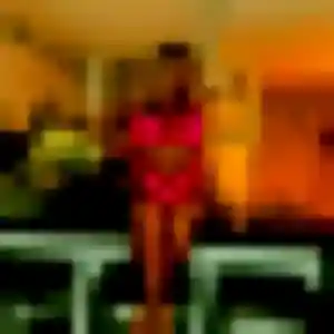 Charmante Yolène, 36 ans à Aubin-Saint-Vaast - voir sa photo