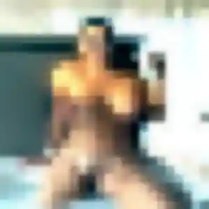 Contacte Fanny, 26 ans à Aussevielle en privé