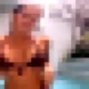 Akinyi de Authezat, 37 ans - plan cul discret