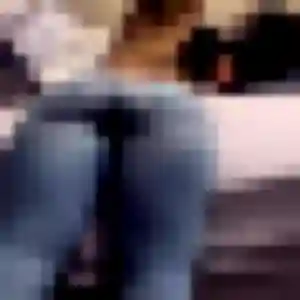 Adunni, 32 ans, connectée à Auxy pour une rencontre coquine