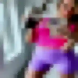 Rejoins Latifa, 40 ans à Avaray en privé
