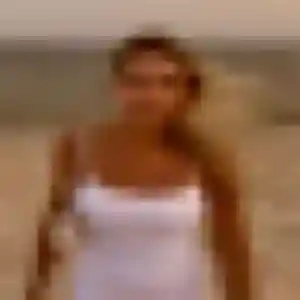 Yasmine, fille de 27 ans cherche plan cul à Avilly-Saint-Léonard