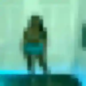 Coralie (22 ans) à Ayen propose une rencontre aujourd'hui
