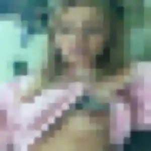 Charmante Déla, 28 ans à Bages - voir sa photo
