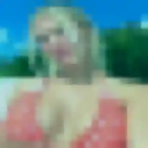 Photo privée de Rachida, 33 ans à Bagnoles de l'Orne Normandie - plan discret