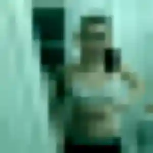Fama, 32 ans, en ligne à Baguer-Pican pour une rencontre coquine