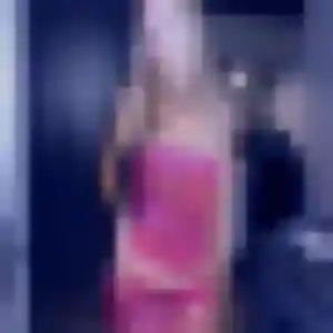 Rejoins Keza, 37 ans à Balbigny en privé