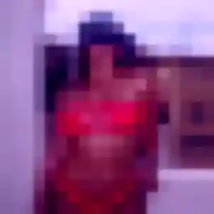 Bola, fille de 41 ans cherche plan cul à Barges