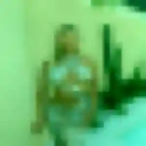 Photo de Abibatou à Basse-Pointe (42 ans) - plan cul discret
