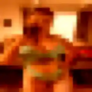 Photo sexy de Ehui, 36 ans à Beaufou - rencontre coquine