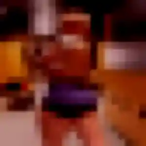 Kadiatou, 43 ans, disponible à Bérat pour un plan cul