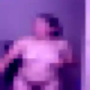 Océane, 22 ans, en ligne à Bernay pour une rencontre coquine