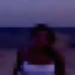 Jolie Takha, 26 ans à Bernières-sur-Mer - la contacter