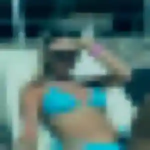 Oluchi, fille de 30 ans cherche plan cul à Bernis