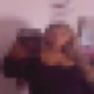 Photo de Élise à Beuvrages (29 ans) - plan cul anonyme