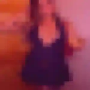 Rencontre Mame, 22 ans à Biache-Saint-Vaast en t'inscrivant
