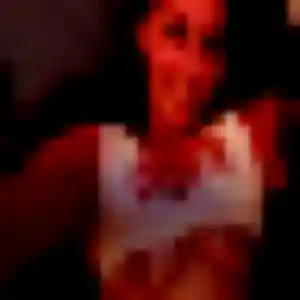 plan cul à Blanzay : profil de Ablavi, 42 ans - sans engagement