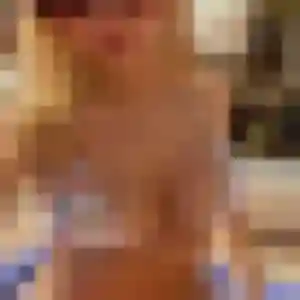 plan cul à Blesle : photo de Blessing, 34 ans - sans engagement