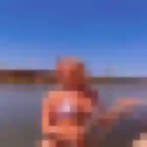 Francine (22 ans) à Boëge attend une rencontre ce soir