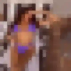 Efua, femme de 39 ans propose plan cul à Bonson