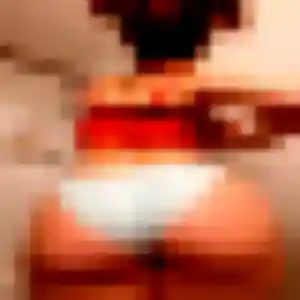 Funke, 30 ans, dispo pour plan cul à Bouëx