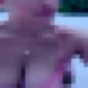 Photo de Adeline à Bouloc (44 ans) - plan cul discret