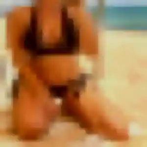 Charmante Yemisi, 45 ans à Bourg-Blanc - voir sa photo
