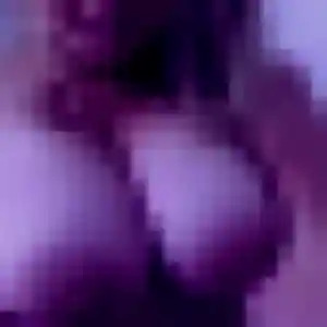 Sarah, fille de 43 ans cherche plan cul à Bourgneuf