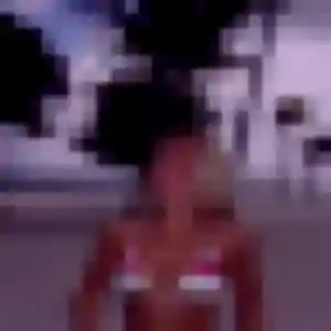 Abena, femme de 24 ans veut plan cul à Bourthes