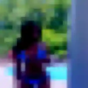 Bukola, femme de 44 ans propose plan cul à Bresse Vallons