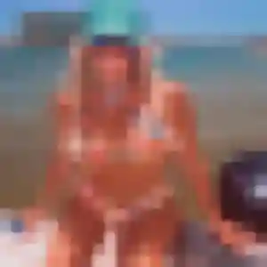 Photo privée de Aida, 23 ans à Budos - rencontre coquine
