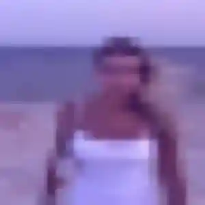 plan cul à Buhl : profil de Bola, 28 ans - sans engagement