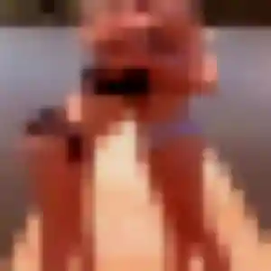 Photo privée de Fanta, 29 ans à Buhl - plan discret