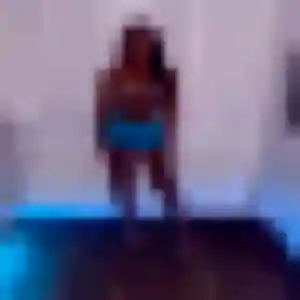 Xénia, 31 ans, dispo pour plan cul à Bussières